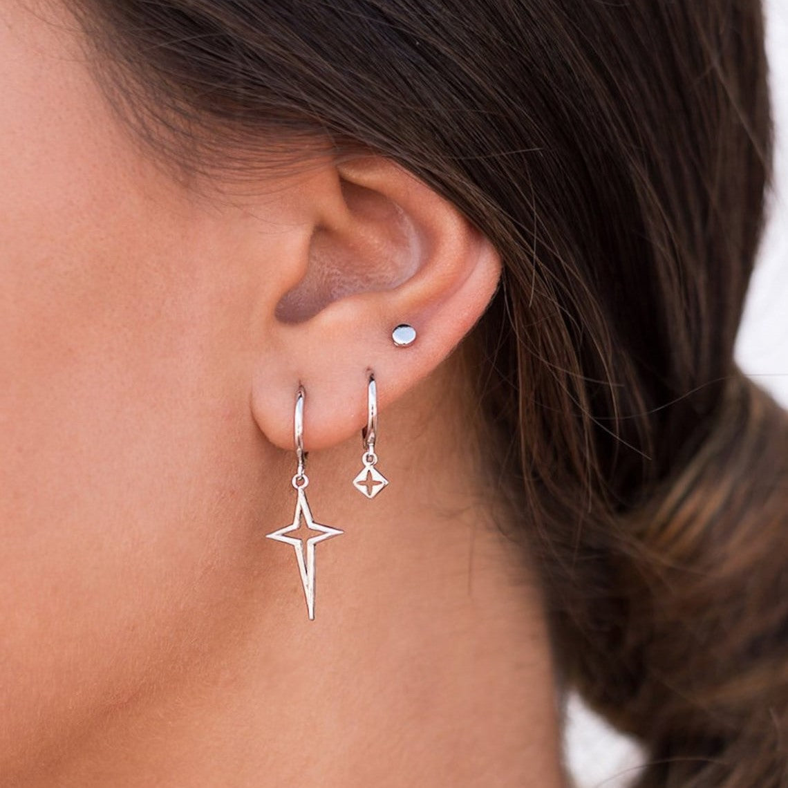 Tiny circle dot - Pendientes minimalistas