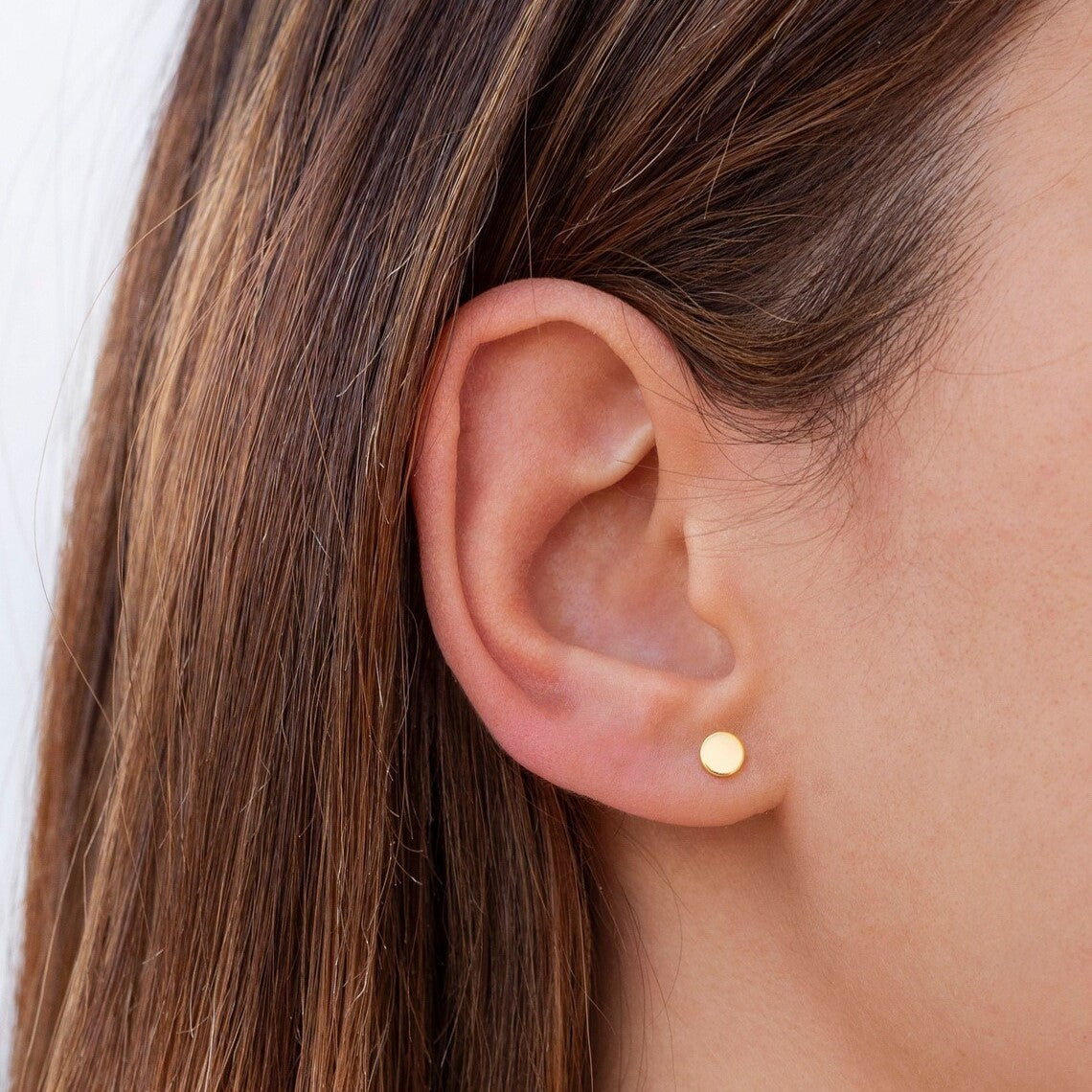Tiny circle dot - Pendientes minimalistas