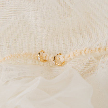 Pendiente de diamante - Pendiente Huggie brillante
