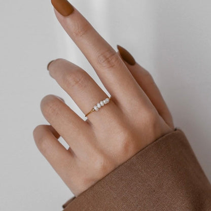 Mini anillo de perlas de agua dulce