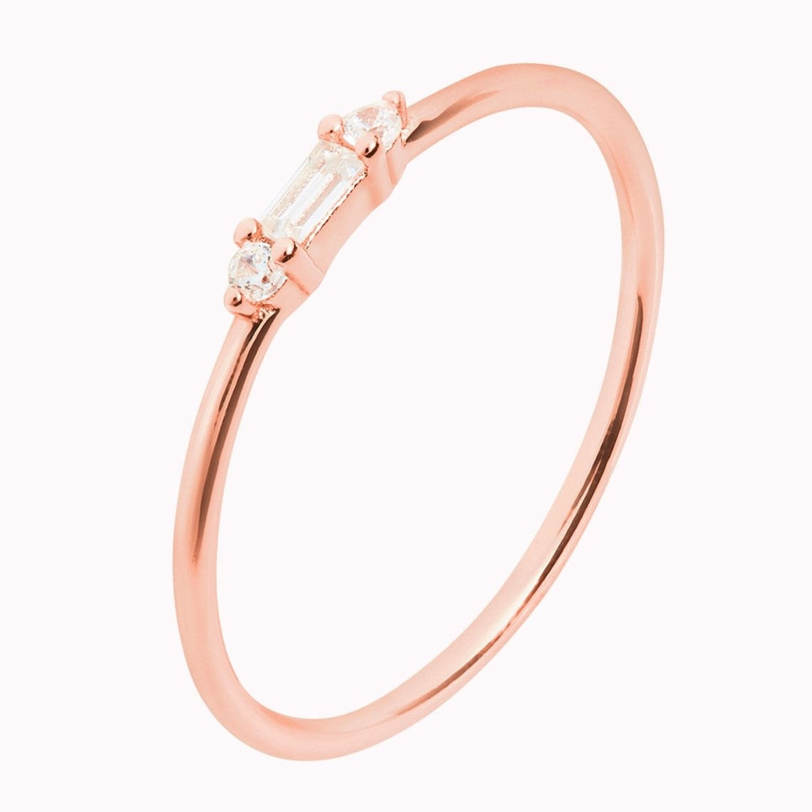 Tiny Baguette - Anillo redondo delicado de CZ