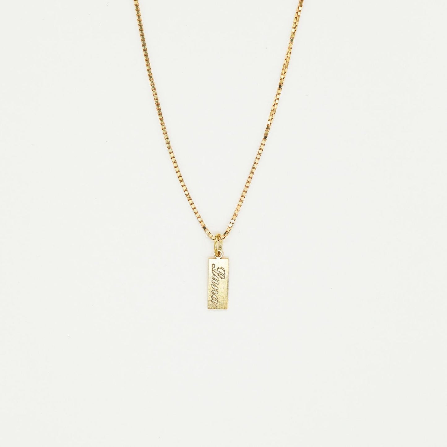 Lina – Collar Etiqueta Delicada Personalizada