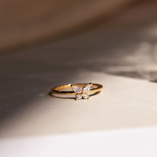 Mariposa – Anillo Diamante Elegante