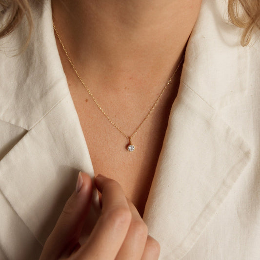 Jomi – Collar Personalizado con Piedra de Nacimiento