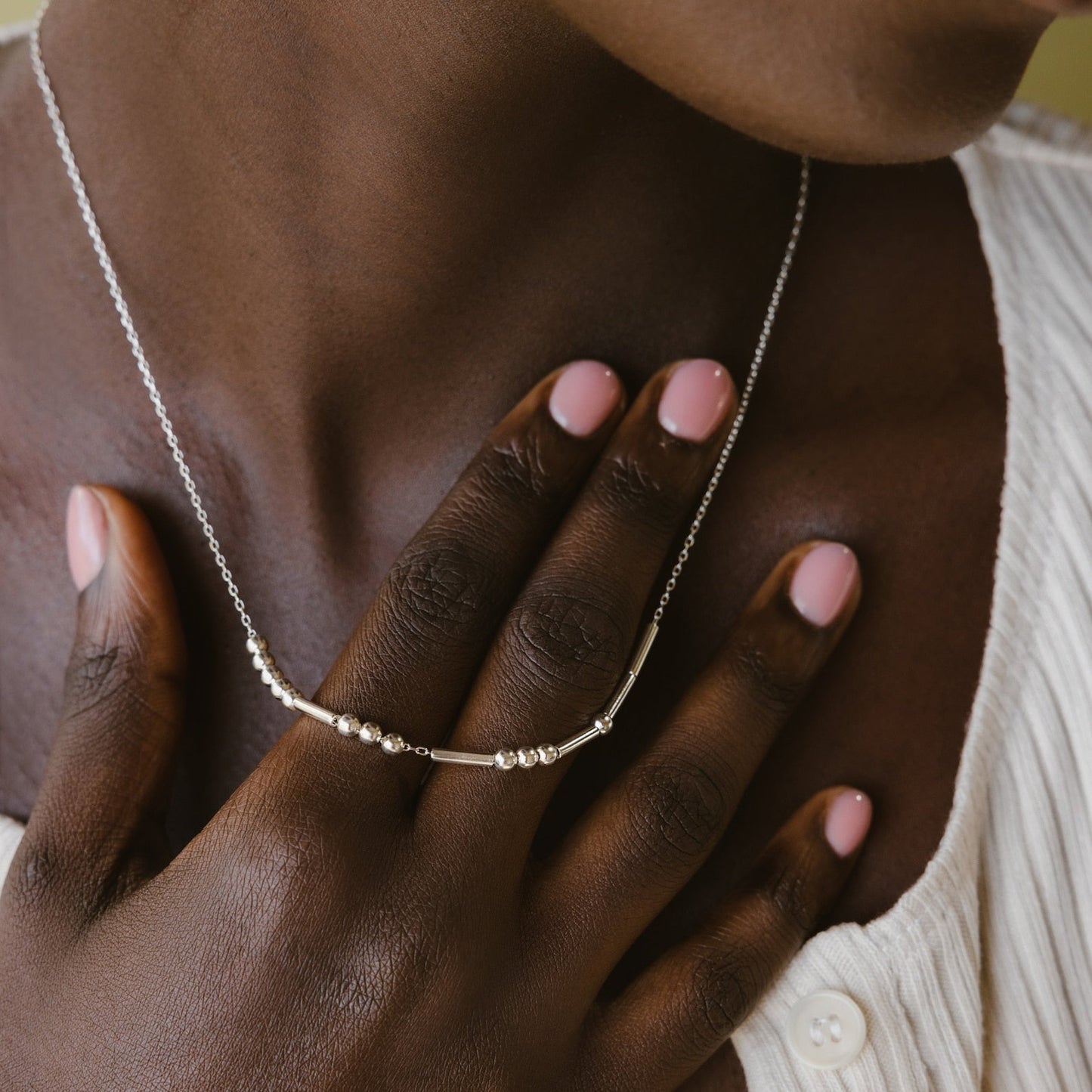 Leanie – Collar Código Morse Personalizado
