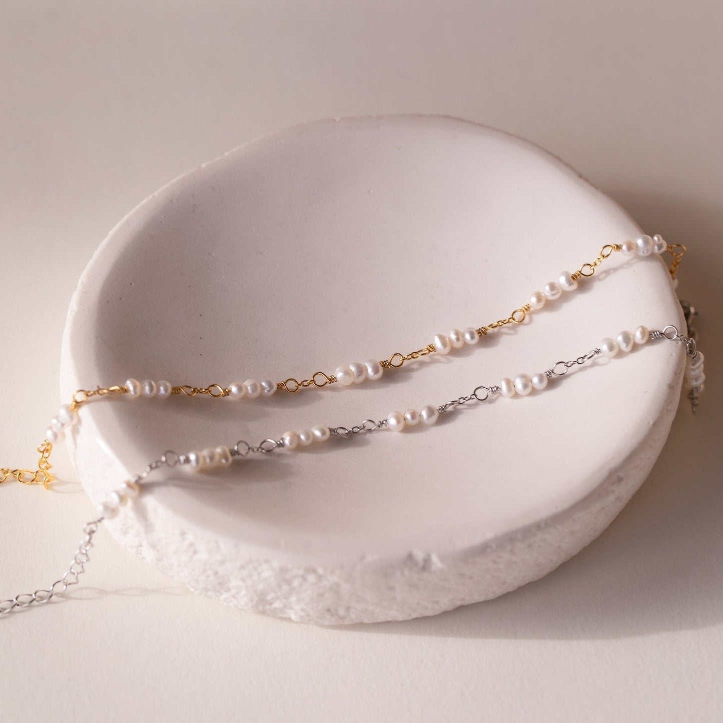 Hailey – Pulsera Estación Perlas