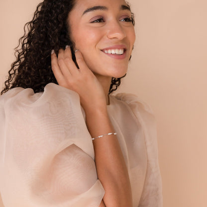 Hailey – Pulsera Estación Perlas