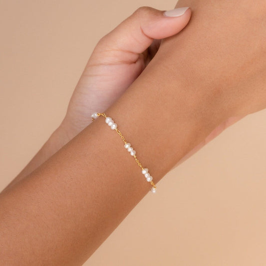 Hailey – Pulsera Estación Perlas