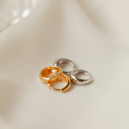 Aros Huggies Plegables - Pendientes con Hebilla Curvada
