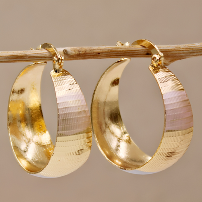 Lena – Pendientes Dorados Elegancia Lujo
