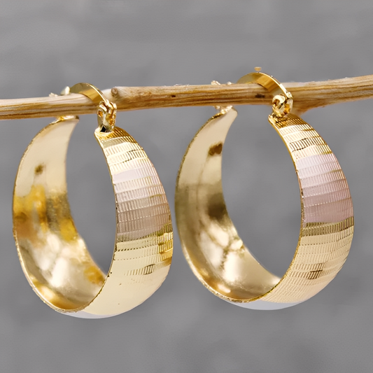 Lena – Pendientes Dorados Elegancia Lujo