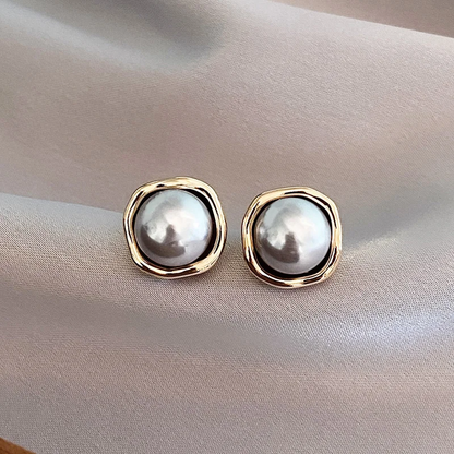 Zina – Criollas en Perlas Negras Elegantes