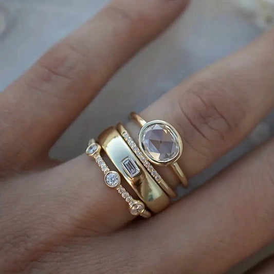 Ciara - Set de anillos de oro vintage con circonitas