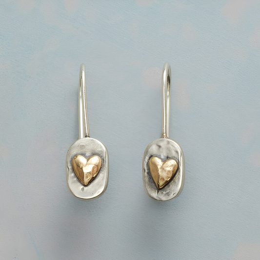 Clarisse – Pendientes Corazón Dorado Estilo Retro
