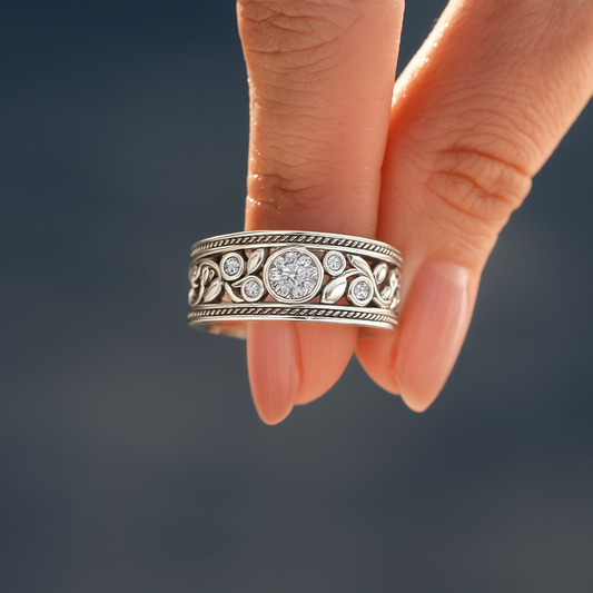 Dalia – Anillo Vintage en Plata con Circonita