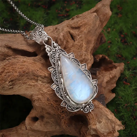 Allera – Collar Gota Piedra de Luna Estilo Retro