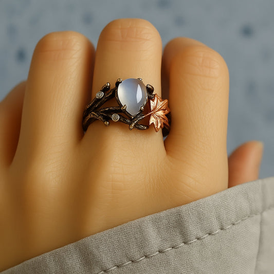 Celestia – Anillo Piedra de Luna con Encanto Natural
