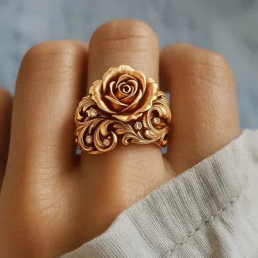 Isaline – Anillo Flor Dorada Elegante
