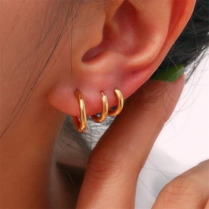 Aria – Aro Ear Cuff Dorado Minimalista