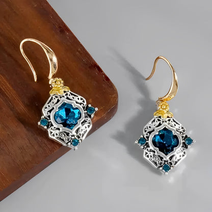 Estelle – Pendientes Vintage en Oro y Plata con Cristal Azul