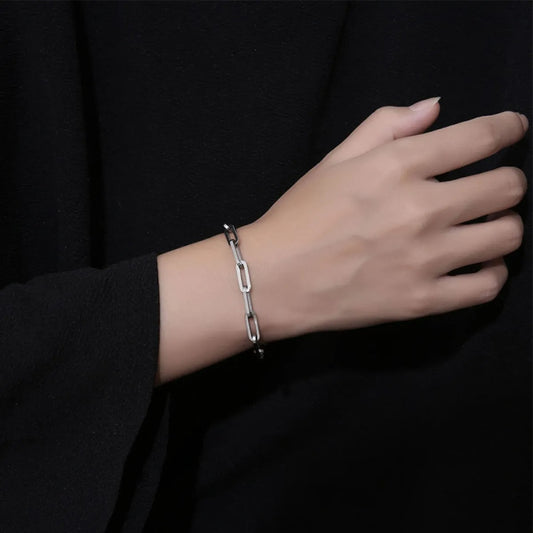 Nayumi – Pulsera Cadena Gruesa con Hebilla Cuadrada Geométrica