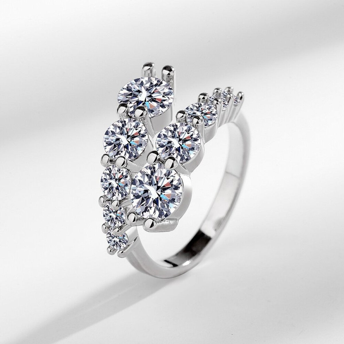 Kylie – Anillo con Zircón Micro-incrustado de Diseño Exclusivo