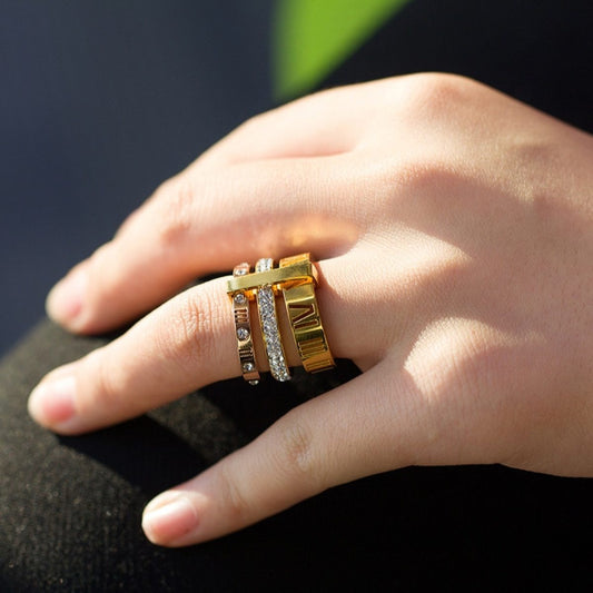 Stacey – Anillo Triple Estilo Romano