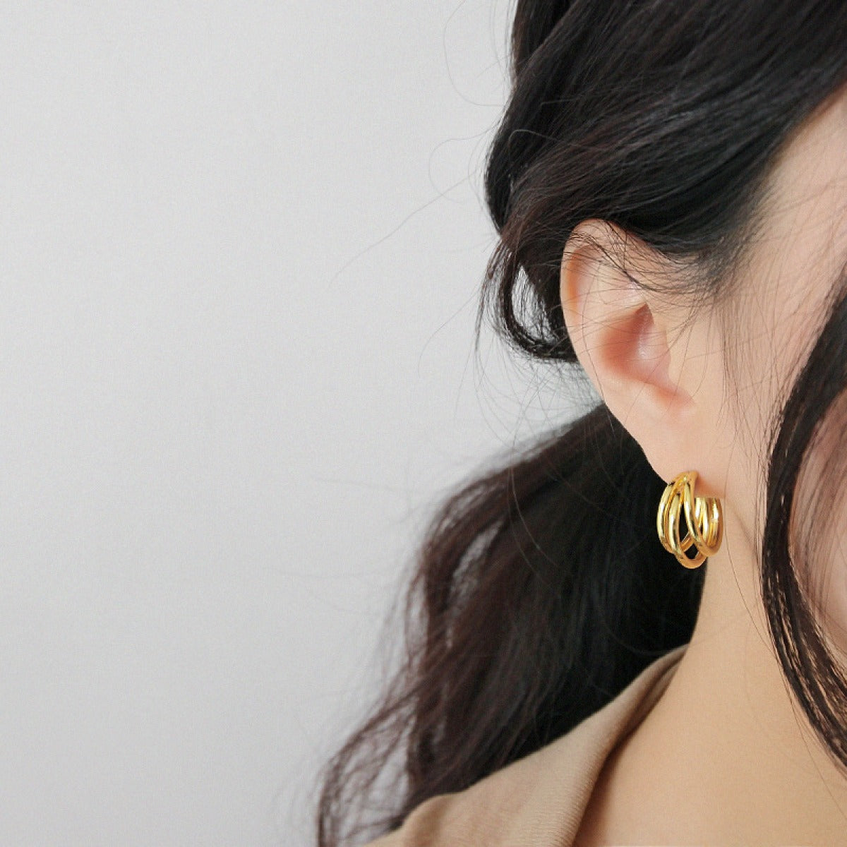 Koleen – Pendientes Aro Circular Elegantes