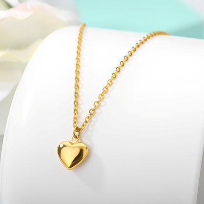 Diana – Collar Corazón Elegante con Diseño Chic