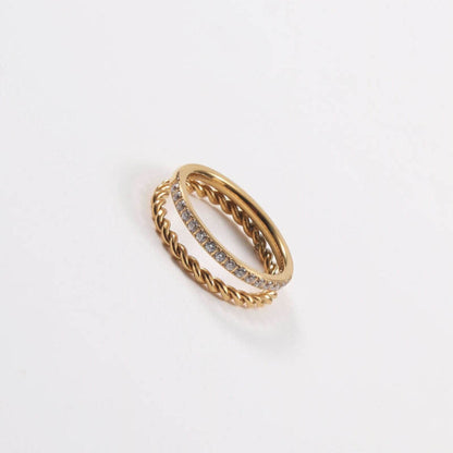 Vanie – Anillo Trenzado Doble con Zirconia