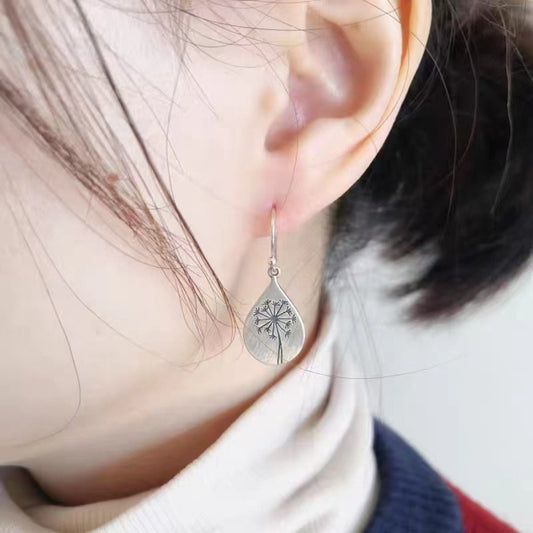 Diane – Pendientes Vintage Flor Plata