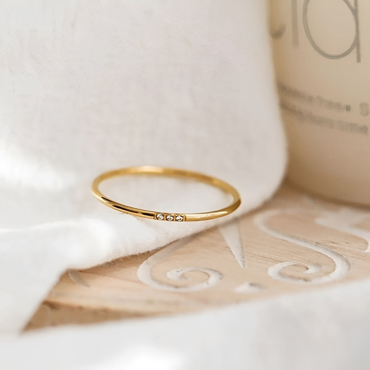 Callie – Anillo Minimalista Elegante