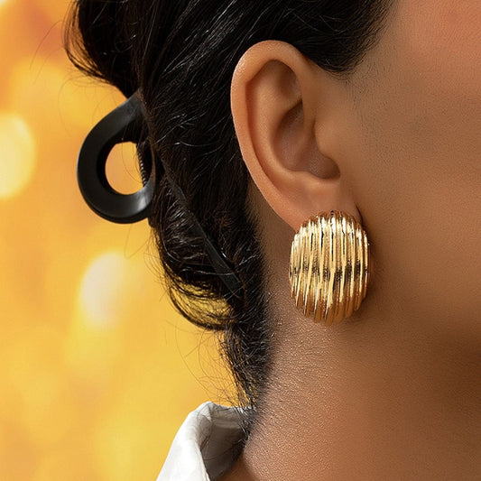 Isolde – Pendientes Media Luna Vintage