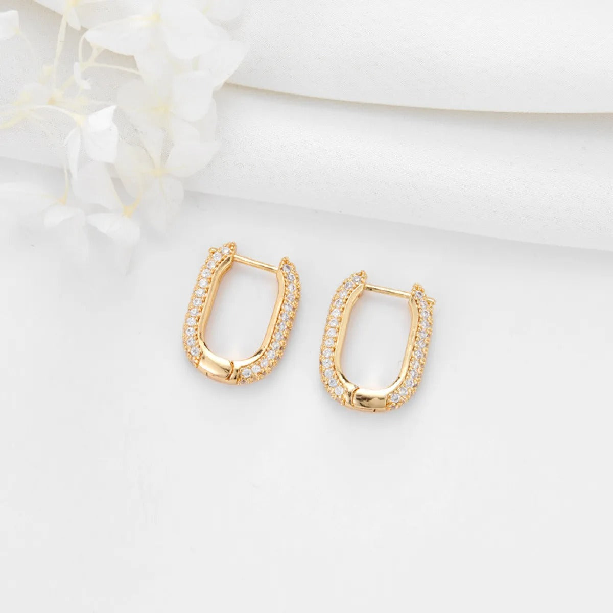 Isabelle – Pendientes Aro Rectangular