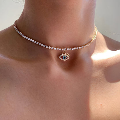 Lucy – Collar Ojo Protector con Cadena Delicada