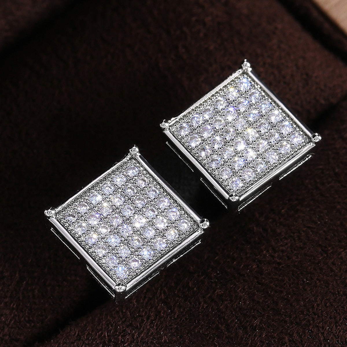Ariana – Pendientes Cuadrados con Zirconia Elegantes
