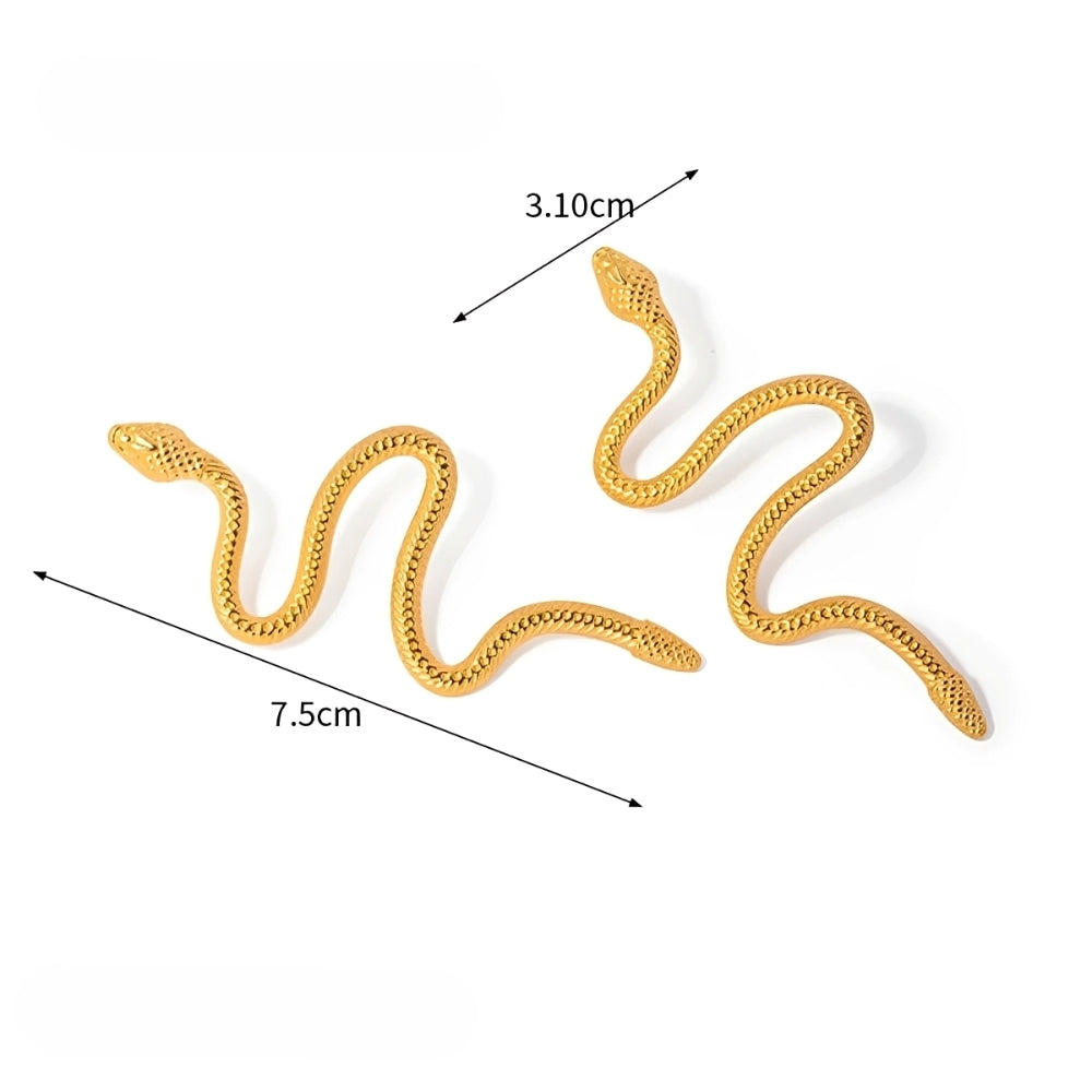 Cera – Pendientes Largos en Forma de Serpiente