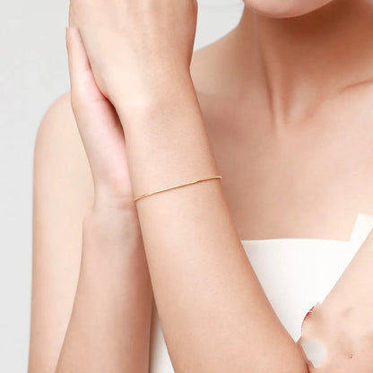 Erina – Pulsera Espina Elegante