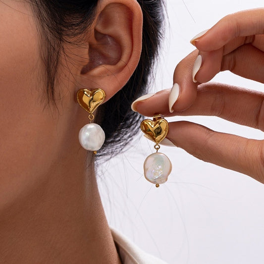 Poca – Pendientes Perla y Corazón