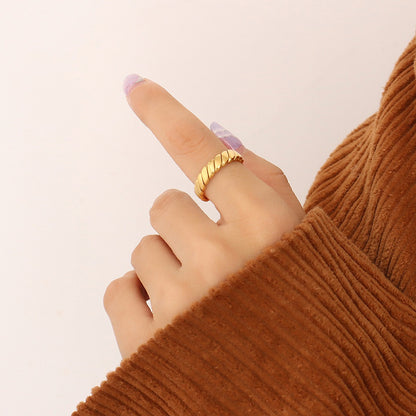 Dani – Anillo Geométrico Rotatorio