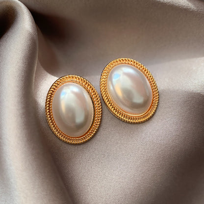 Klio  – Pendientes de Perla Vintage Elegantes
