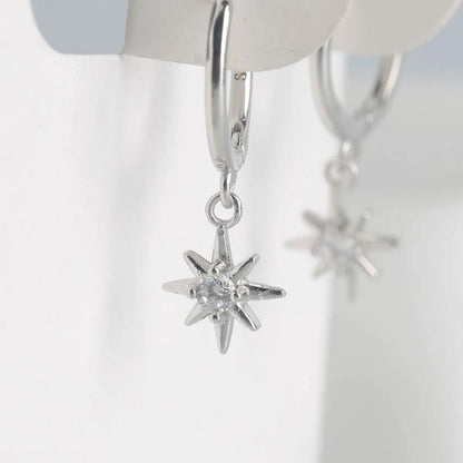 Cess – Pendientes Huggie Micro Pavé Estrella