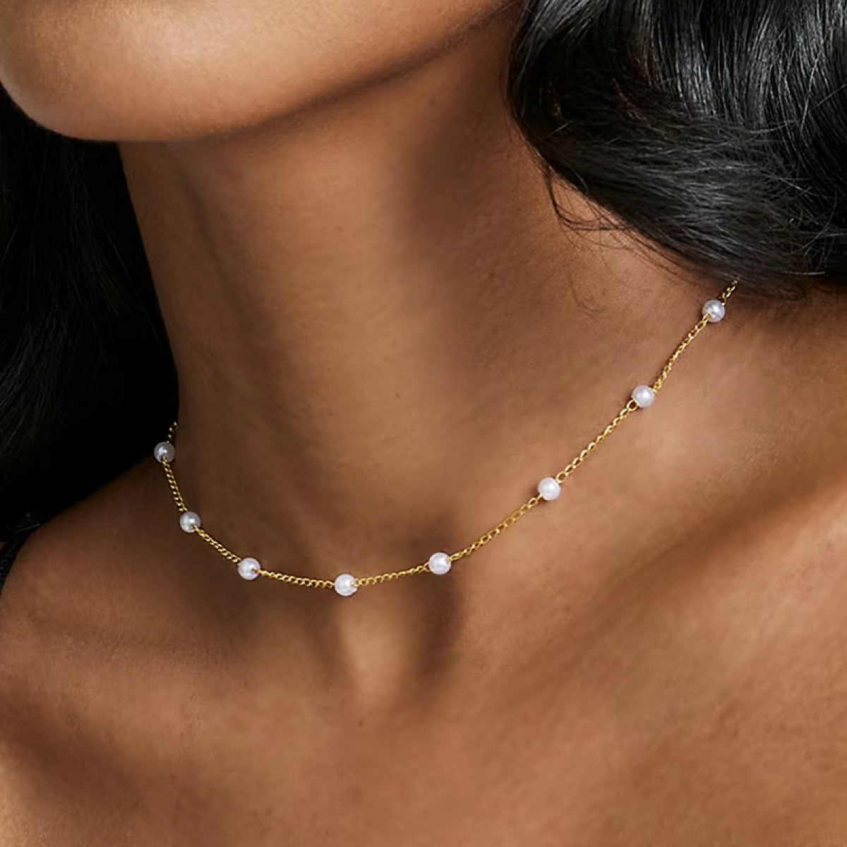 Ami – Collar de Perlas Elegante