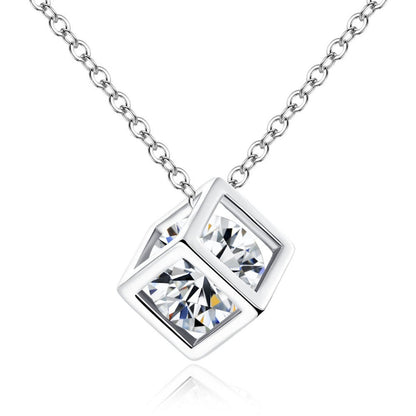 Xienna – Collar Cubo Místico Refinado
