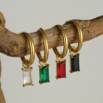 Amara – Pendientes de Zirconio Baño de Oro