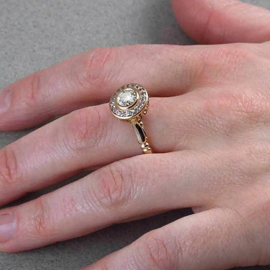 Janna – Conjunto de Anillos Vintage en Oro con Circonita Brillante