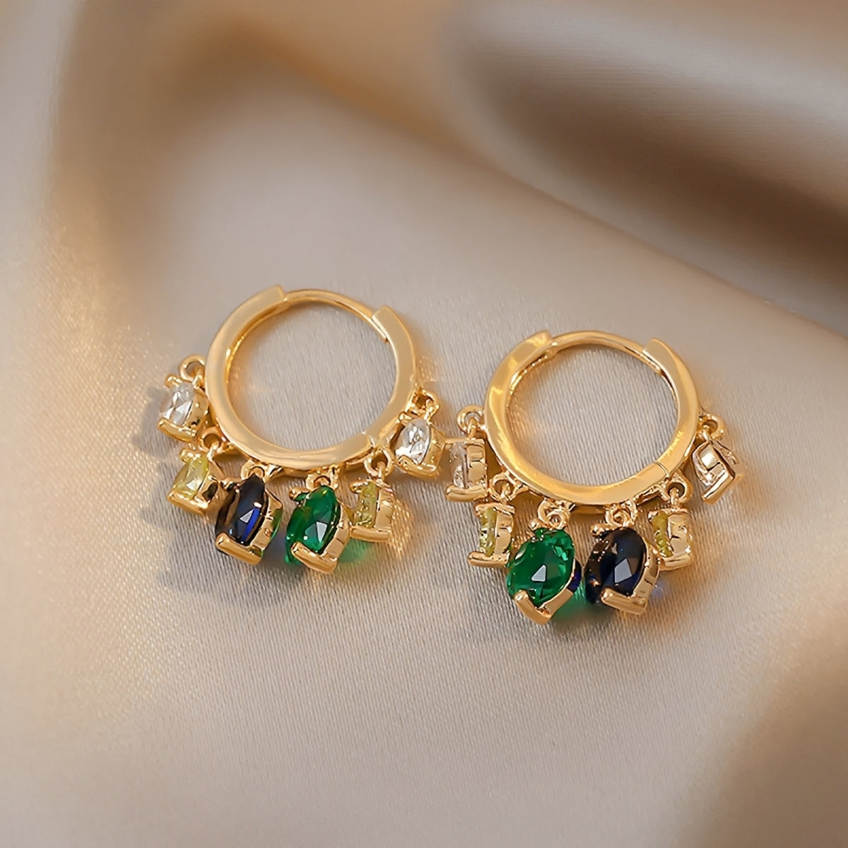 Yeri – Pendientes Color Verano Elegantes