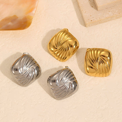 Kaia – Pendientes Geométricos Acero Titanio