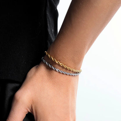 Naia – Pulsera Twist en Acero Titanio