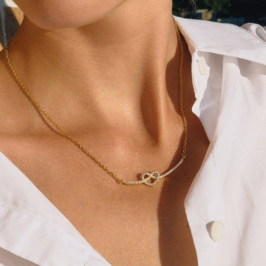 Valeria – Collar Corazón Brillante